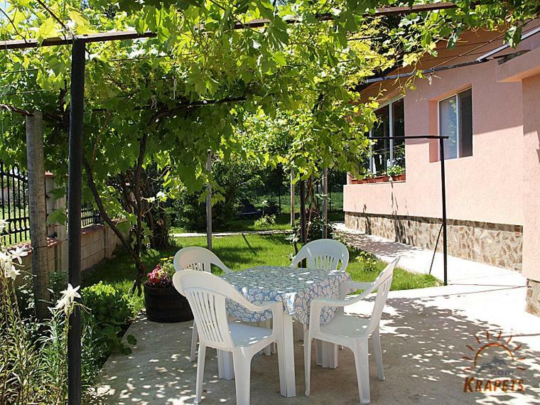 Nadya Holiday Home Krapets  Exterior foto